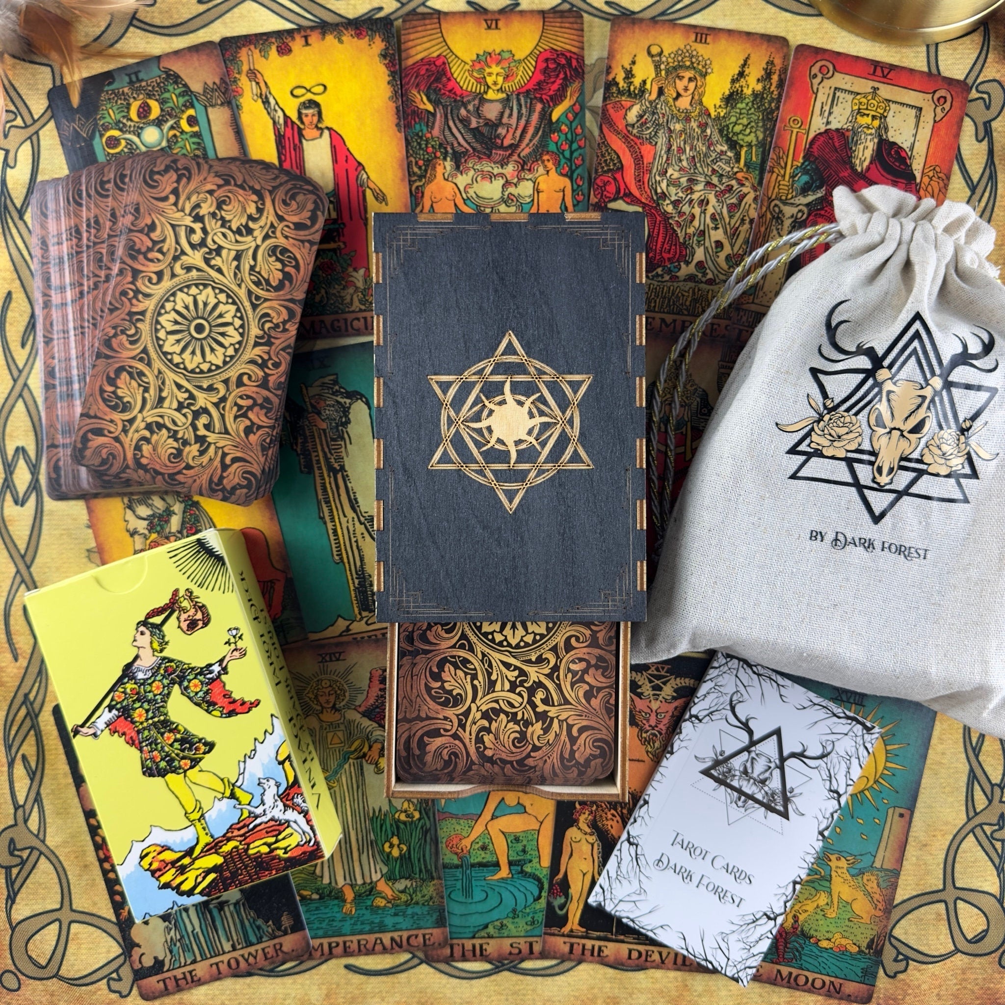 The Rider Waite Borderless Vintage Eco Linen Cardboard